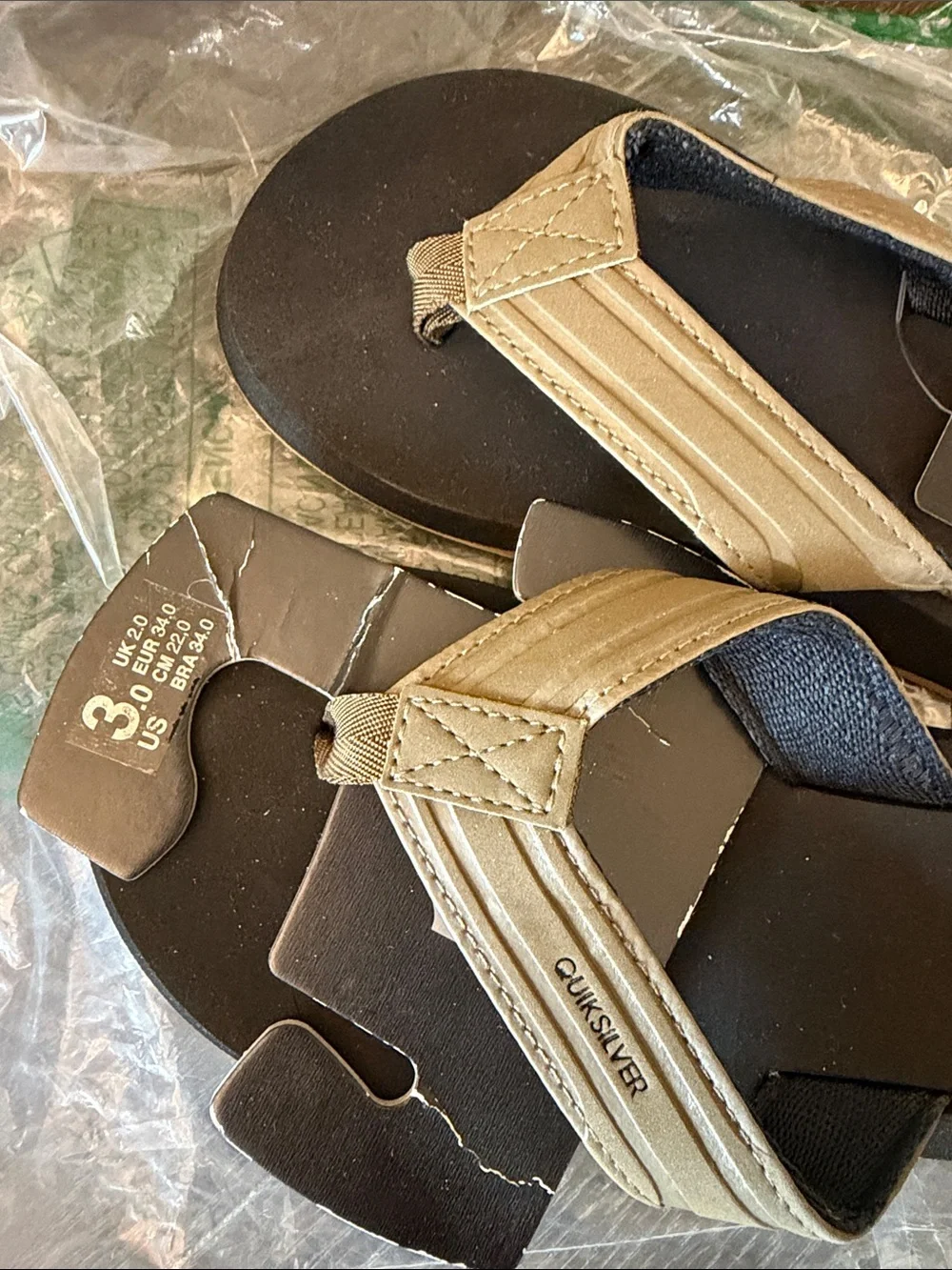 Quiksilver Kids Boys Black Footbed Flip Flops Sandals New Taupe Size 3